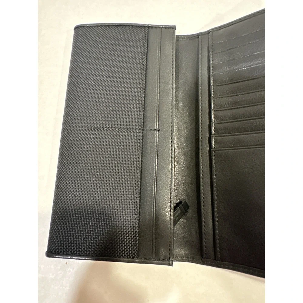 TUMI Alpha SLG Breast Pocket Wallet Black New With Tags